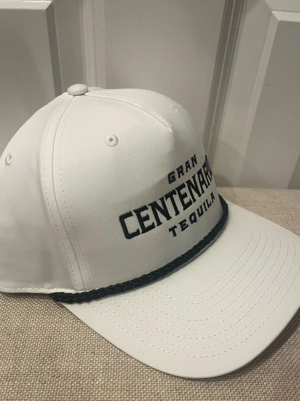NEW MEN'S WHITE BASEBALL HAT- GRAN CENTENARIO TEQUILA- WHITE